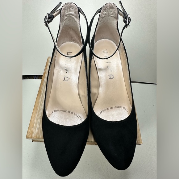 Unisa Shoes - Unisa Sz 6.5 ~Black Suede~ Gently used